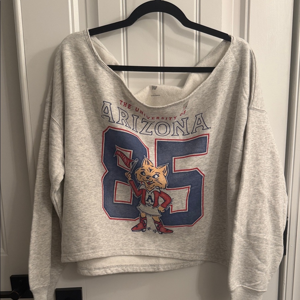 Never worn: Hollister Easy Double Off the Shoulder U of Arizona Sweatshirt Large
